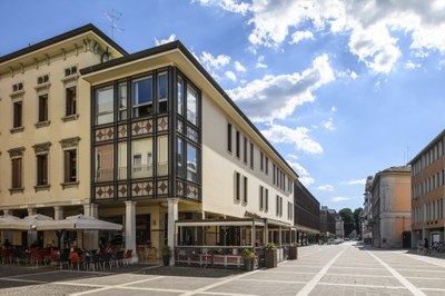 Piazza Cavour