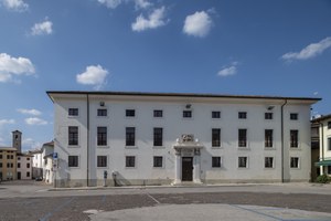 Foto del Palazzo del Monte dei Pegni, in piazza della Motta
